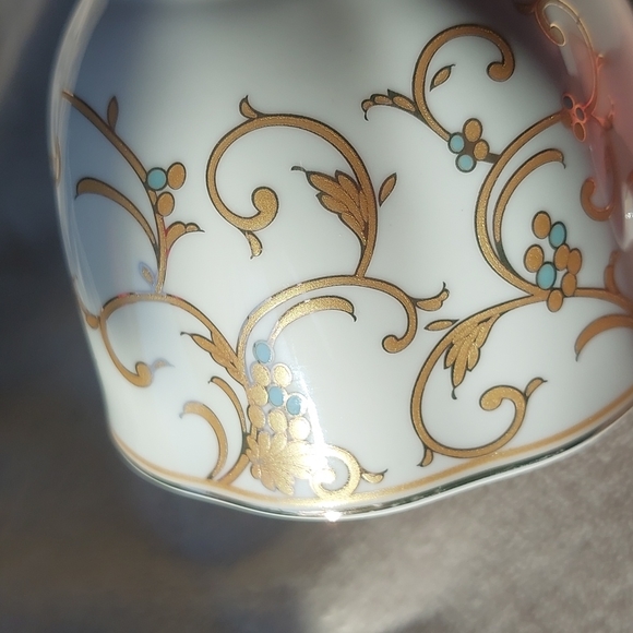 Grace's Teaware tea cups - Picture 16 of 16